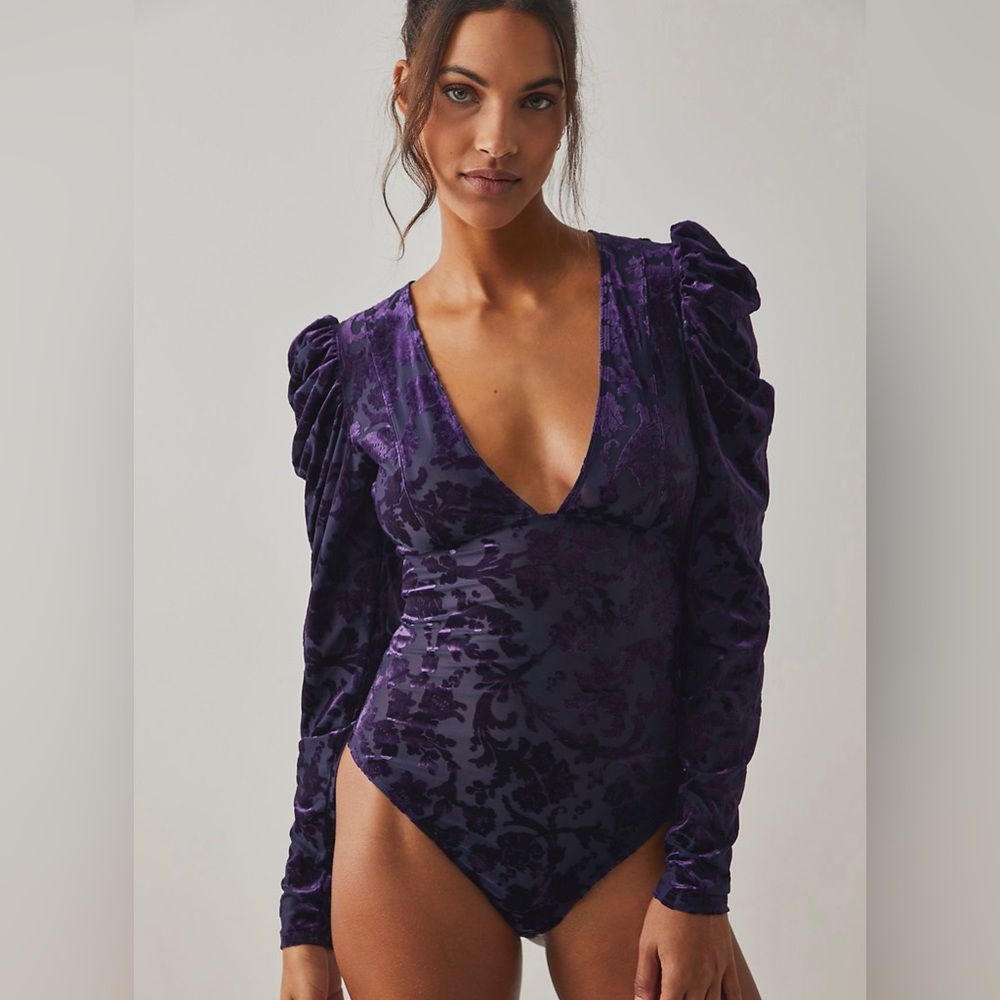 NWT Free People velvet bodysuit